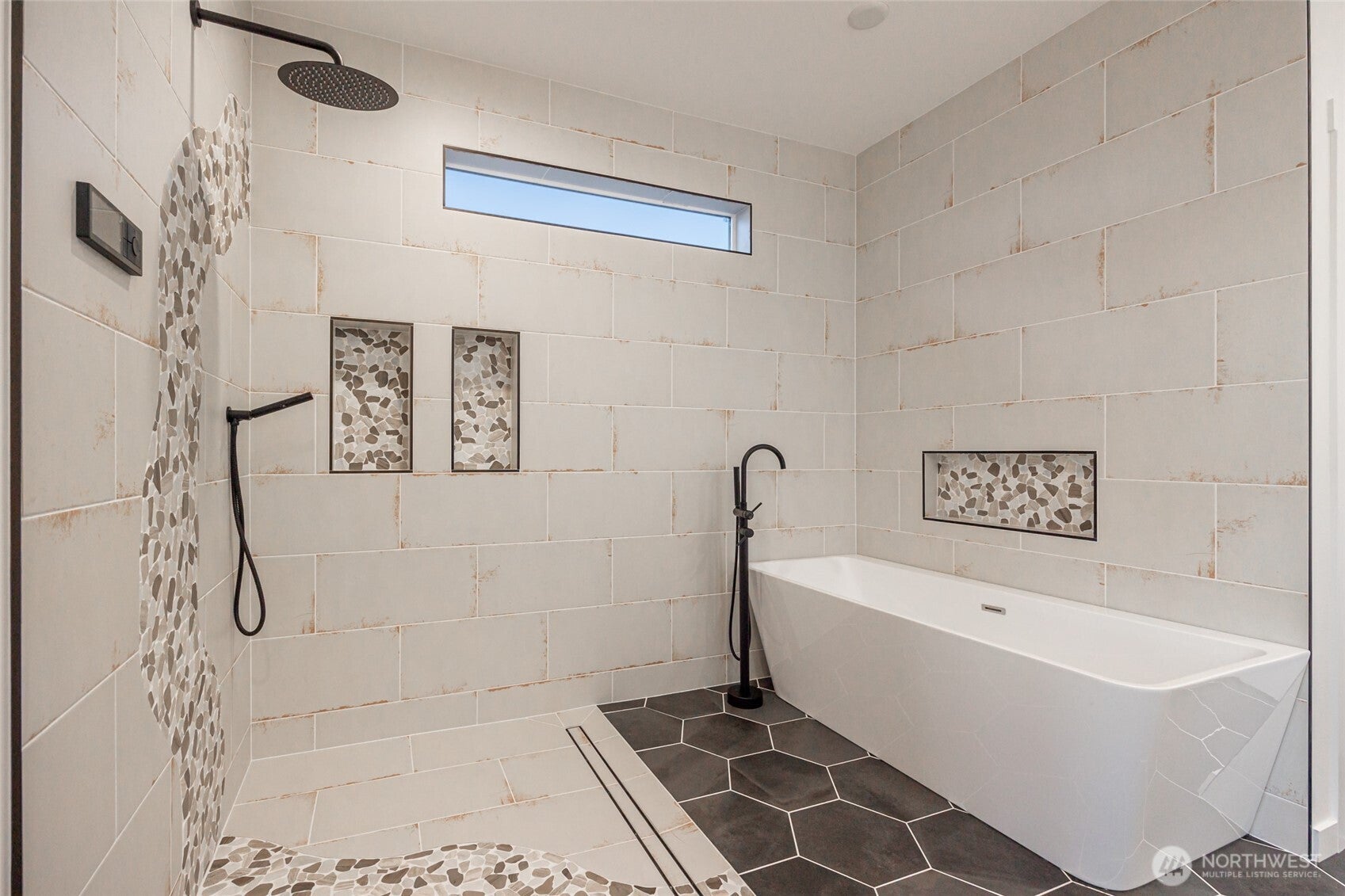 Kennewick, Washington, 99338, United States, 4 Bedrooms Bedrooms, ,3 BathroomsBathrooms,Residential,Active,1996297