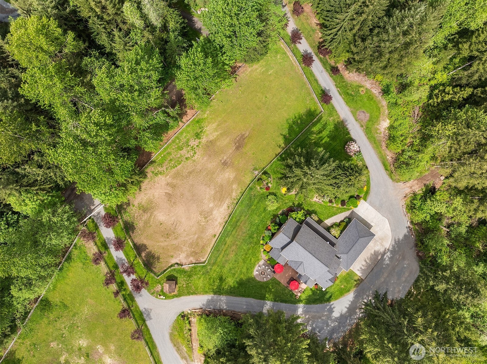 Carnation, Washington, 98014, United States, 4 Bedrooms Bedrooms, ,4 BathroomsBathrooms,Residential,Active,1810418