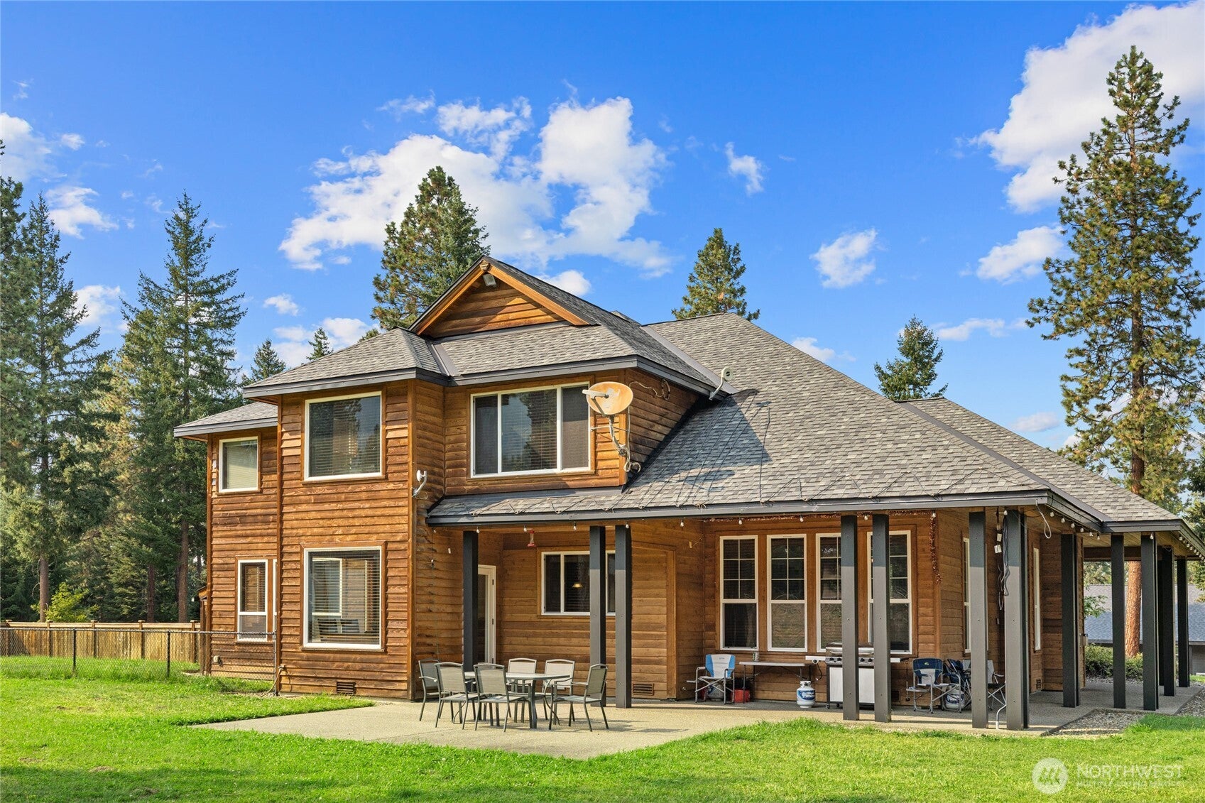 Cle Elum, Washington, 98922, United States, 4 Bedrooms Bedrooms, ,3 BathroomsBathrooms,Residential,Active,1944053