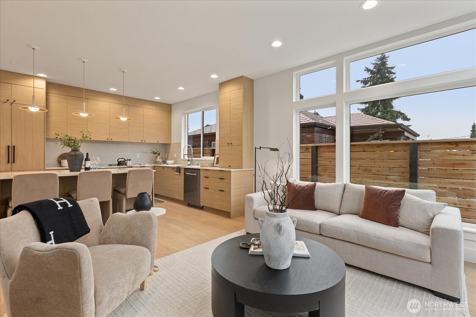 Seattle, Washington, 98107, United States, 4 Bedrooms Bedrooms, ,4 BathroomsBathrooms,Residential,Active,2008283