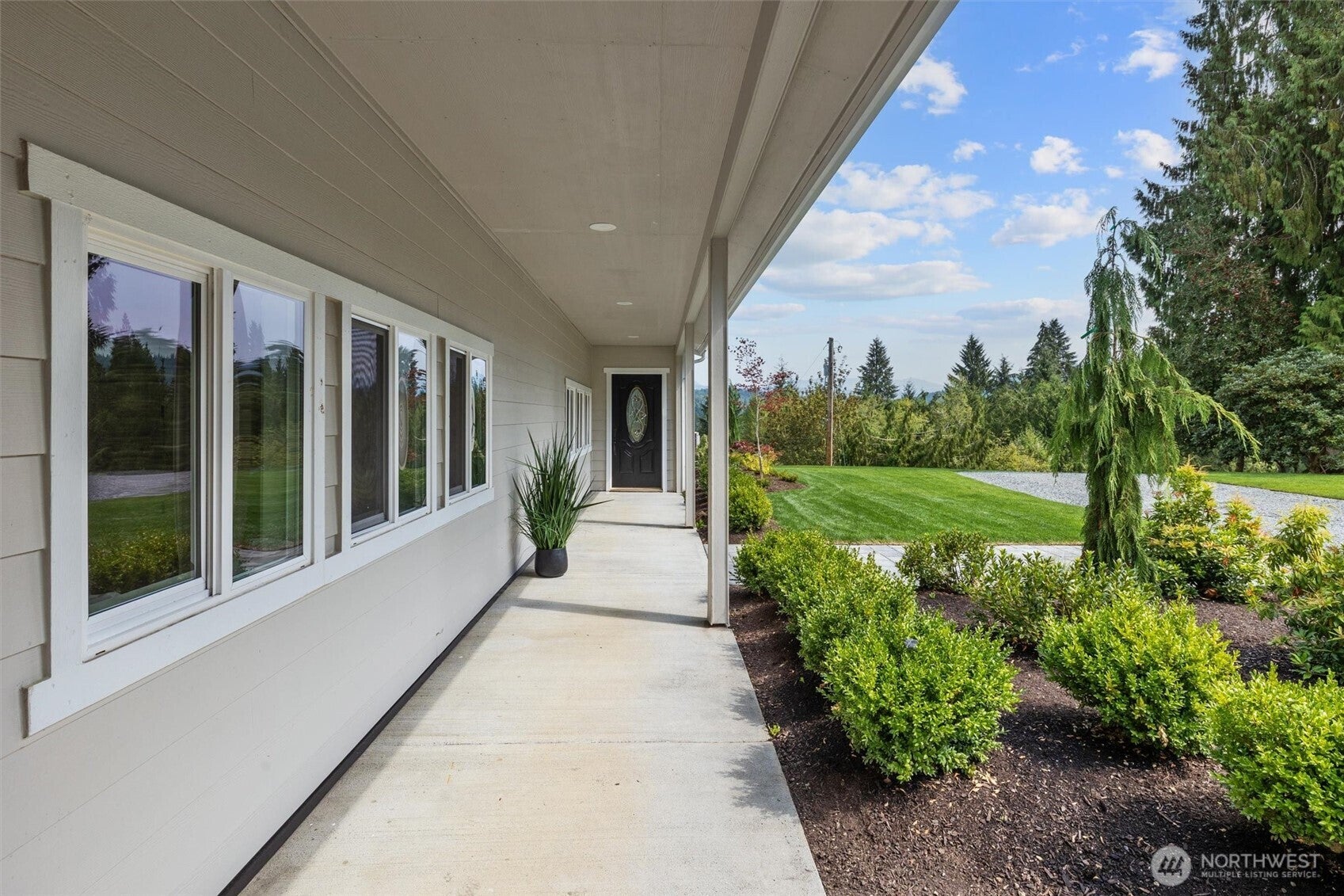 Snohomish, Washington, 98290, United States, 3 Bedrooms Bedrooms, ,3 BathroomsBathrooms,Residential,Active,1929406