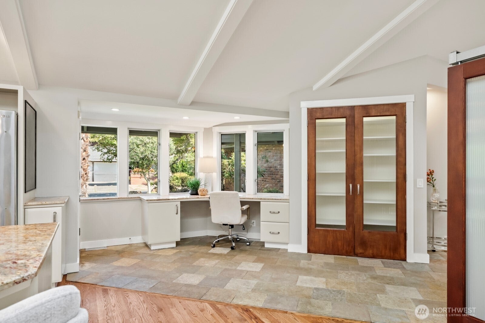 Seattle, Washington, 98136, United States, 4 Bedrooms Bedrooms, ,4 BathroomsBathrooms,Residential,Active,2013153