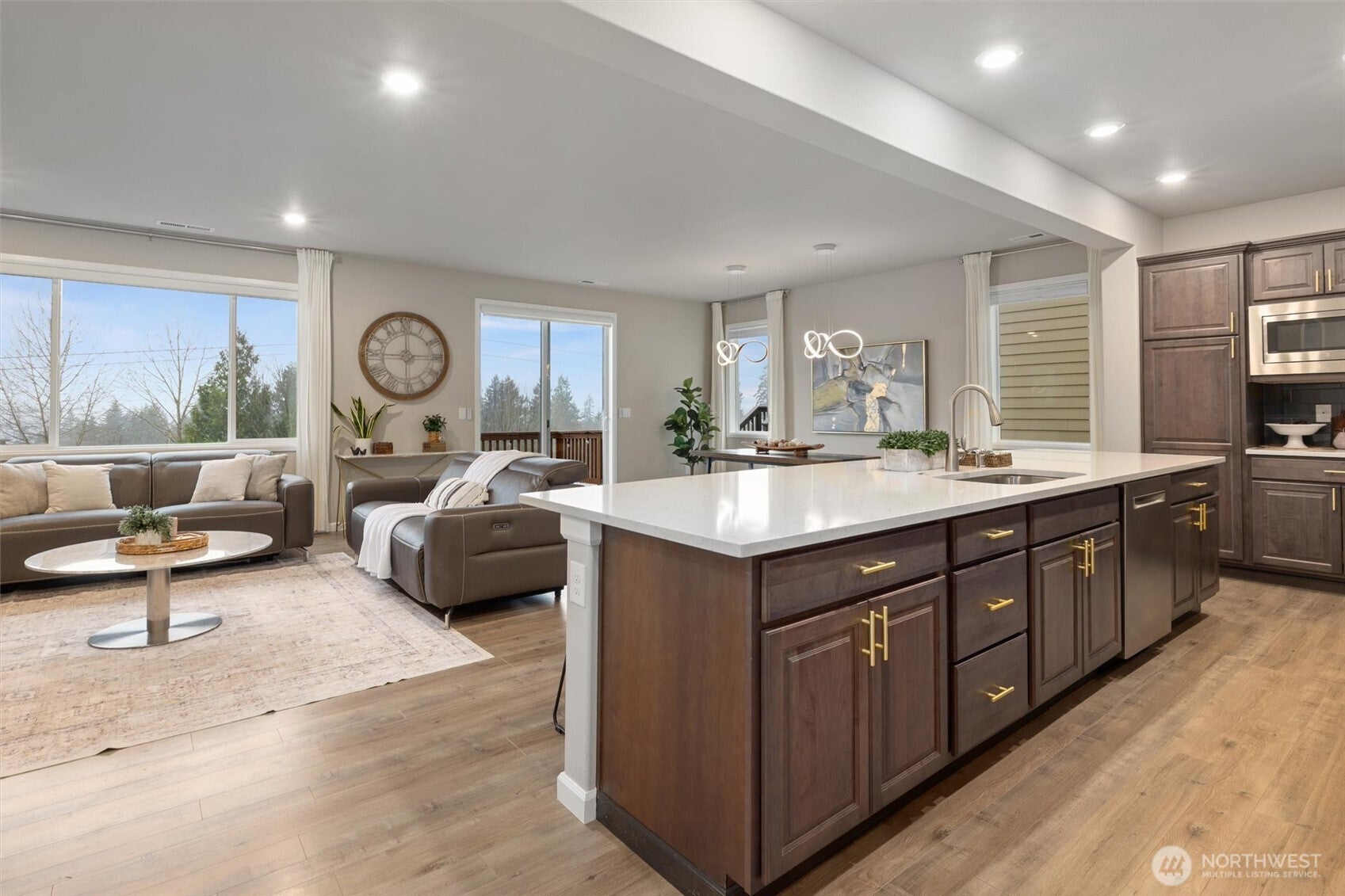 Bothell, Washington, 98021, United States, 4 Bedrooms Bedrooms, ,4 BathroomsBathrooms,Residential,Active,2007270