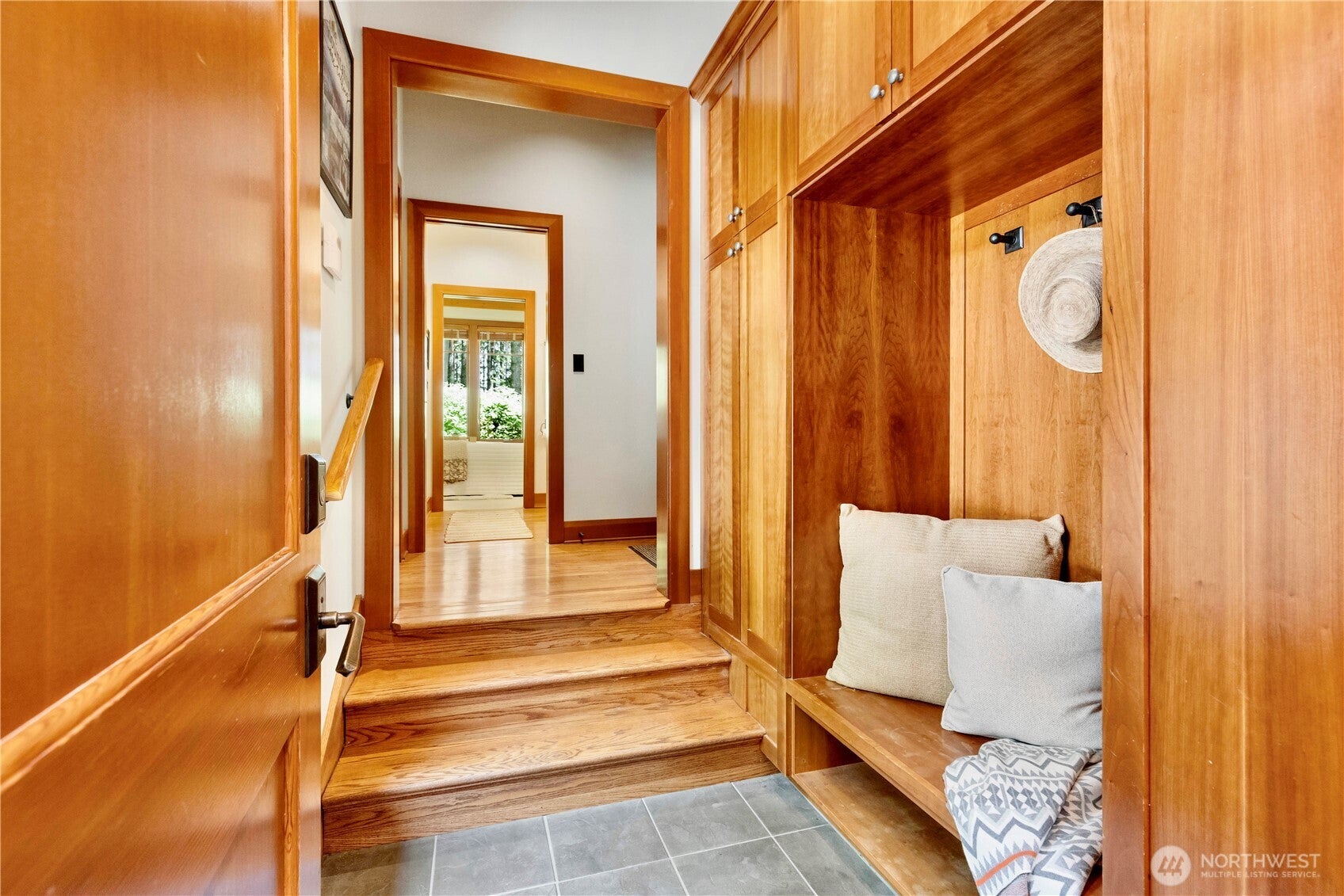 Carnation, Washington, 98014, United States, 3 Bedrooms Bedrooms, ,4 BathroomsBathrooms,Residential,Active,1852686