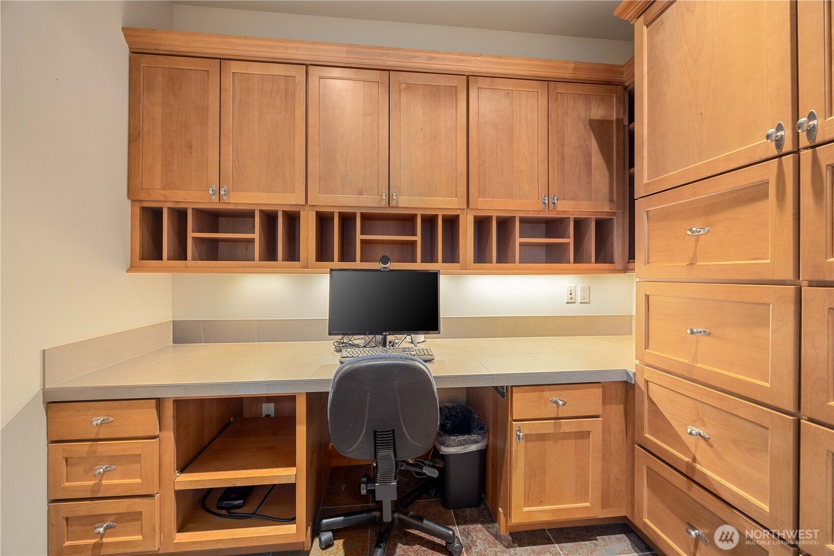 Chelan, Washington, 98816, United States, 4 Bedrooms Bedrooms, ,4 BathroomsBathrooms,Residential,Active,1869141