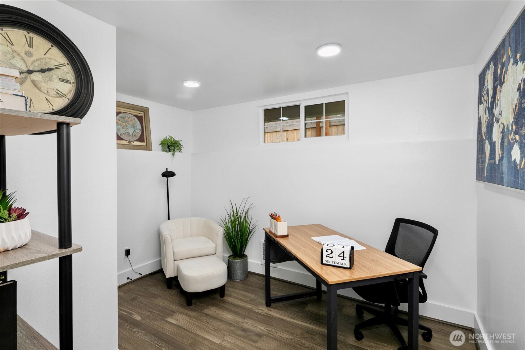 Lake Forest Park, Washington, 98043, United States, 4 Bedrooms Bedrooms, ,3 BathroomsBathrooms,Residential,Active,2002668