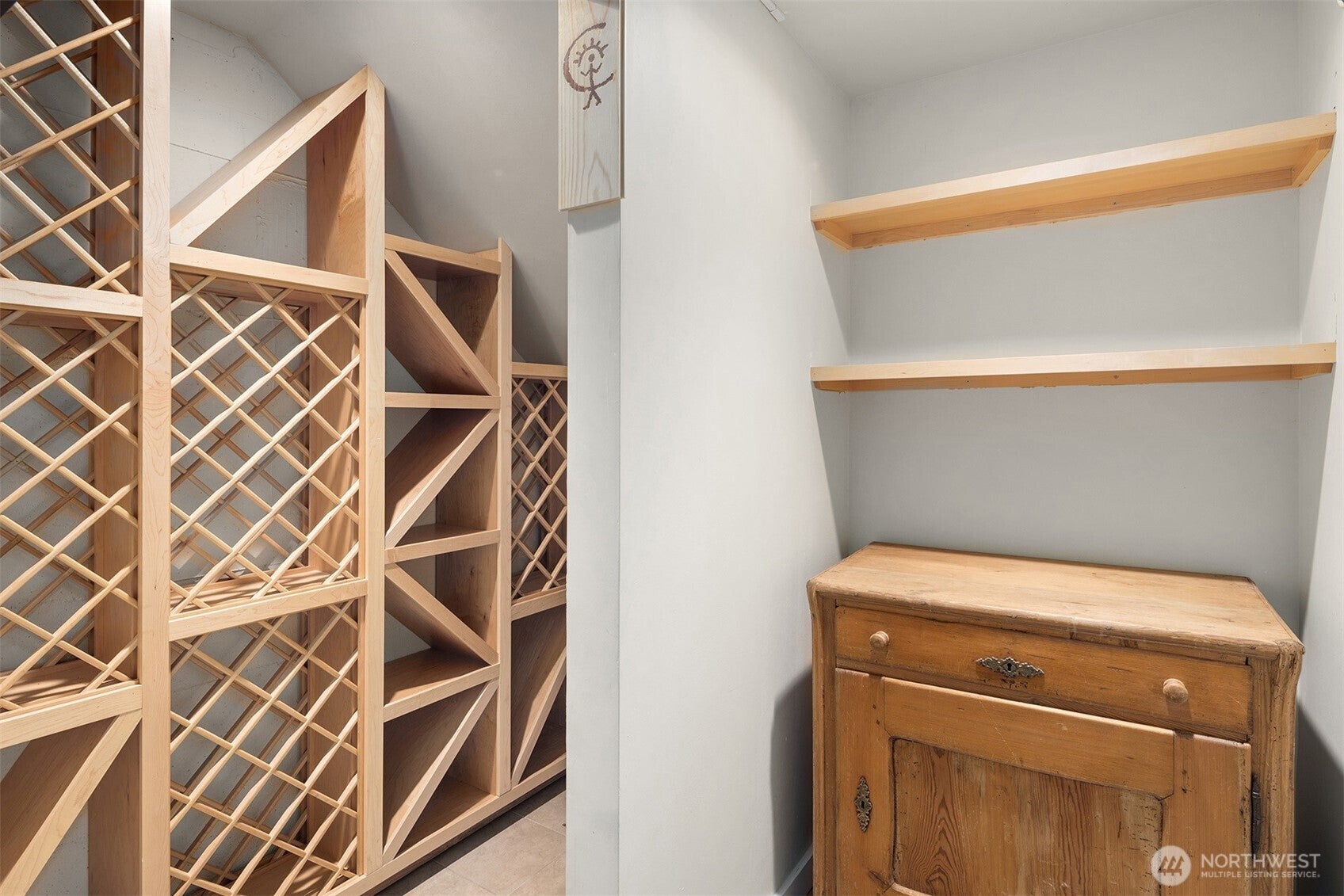 Seattle, Washington, 98125, United States, 7 Bedrooms Bedrooms, ,3 BathroomsBathrooms,Residential,Active,1999918