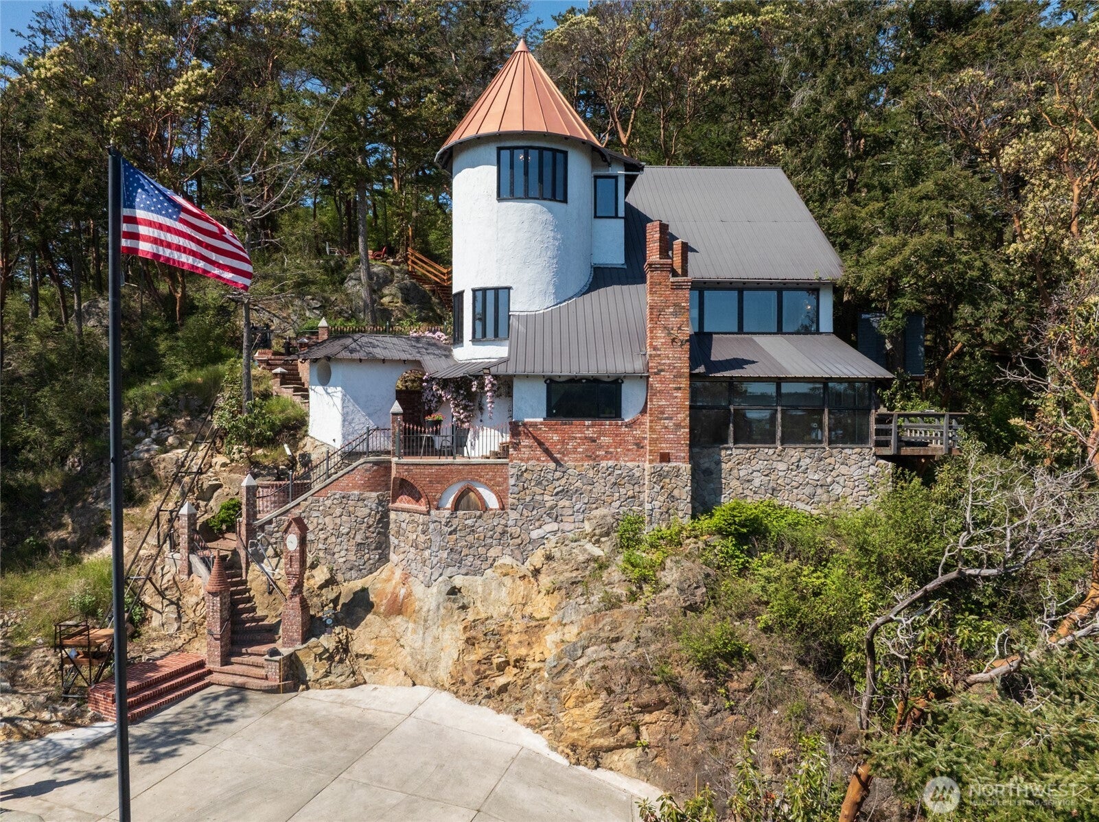 Anacortes, Washington, 98221, United States, 3 Bedrooms Bedrooms, ,2 BathroomsBathrooms,Residential,Active,1953003