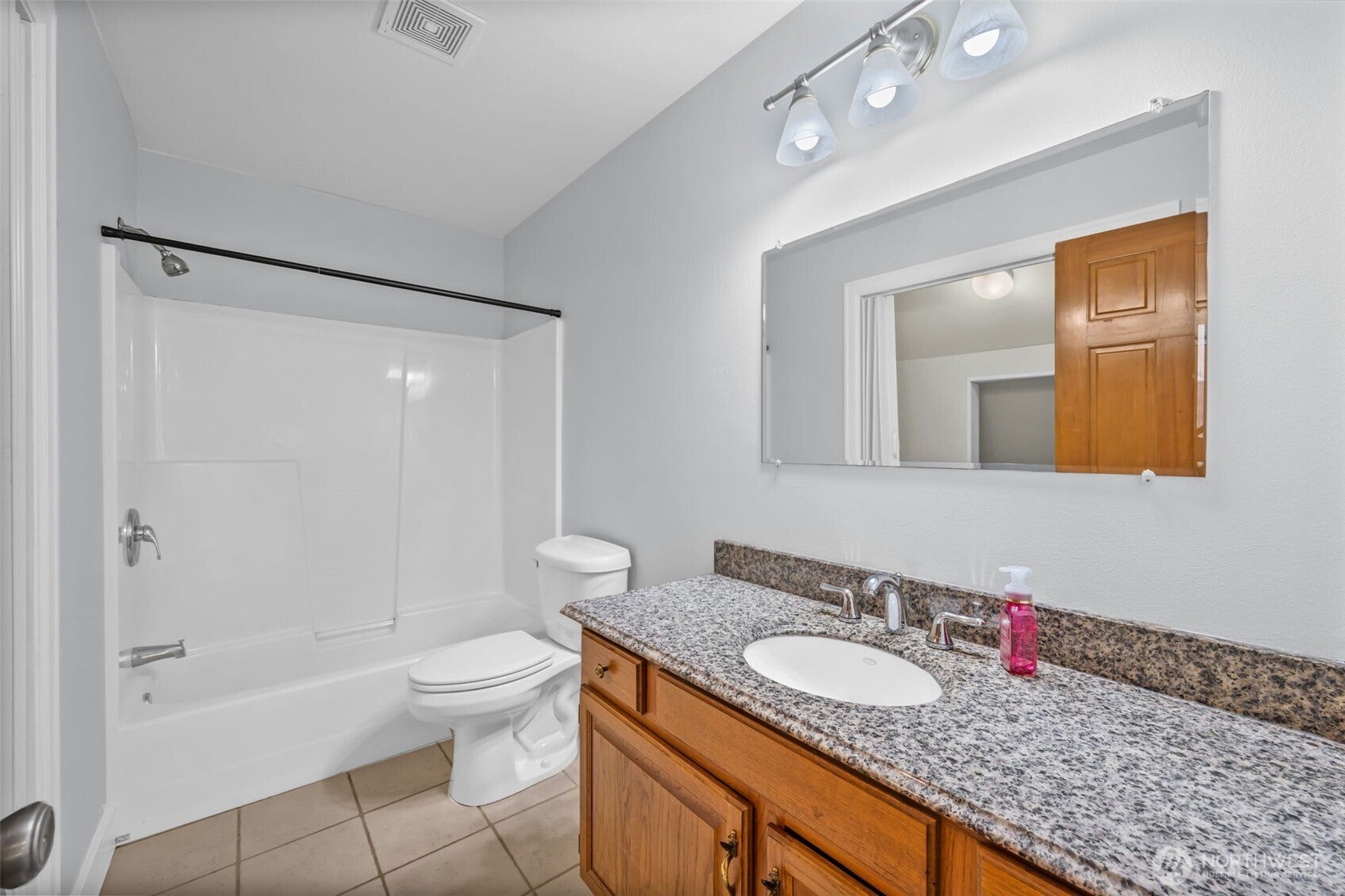 Mount Vernon, Washington, 98274, United States, 4 Bedrooms Bedrooms, ,3 BathroomsBathrooms,Residential,Active,2010914