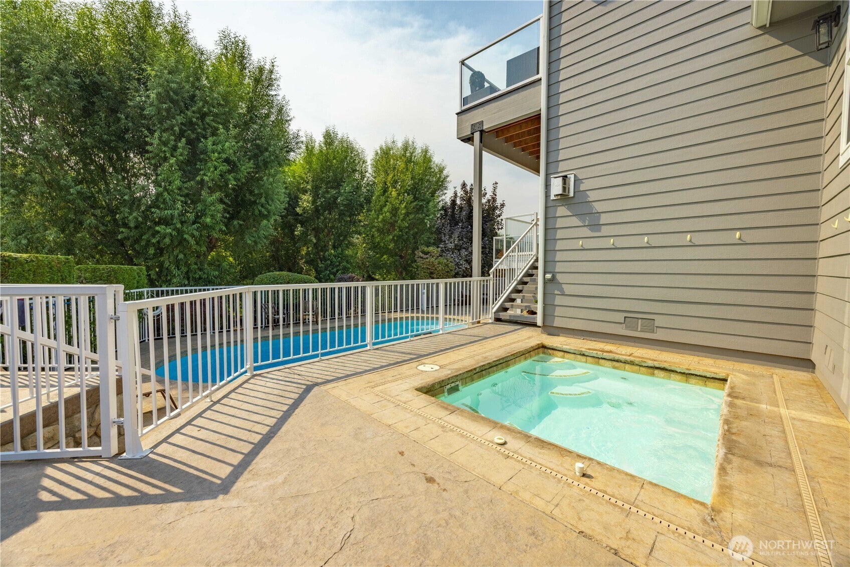 Manson, Washington, 98831, United States, 4 Bedrooms Bedrooms, ,4 BathroomsBathrooms,Residential,Active,1936117