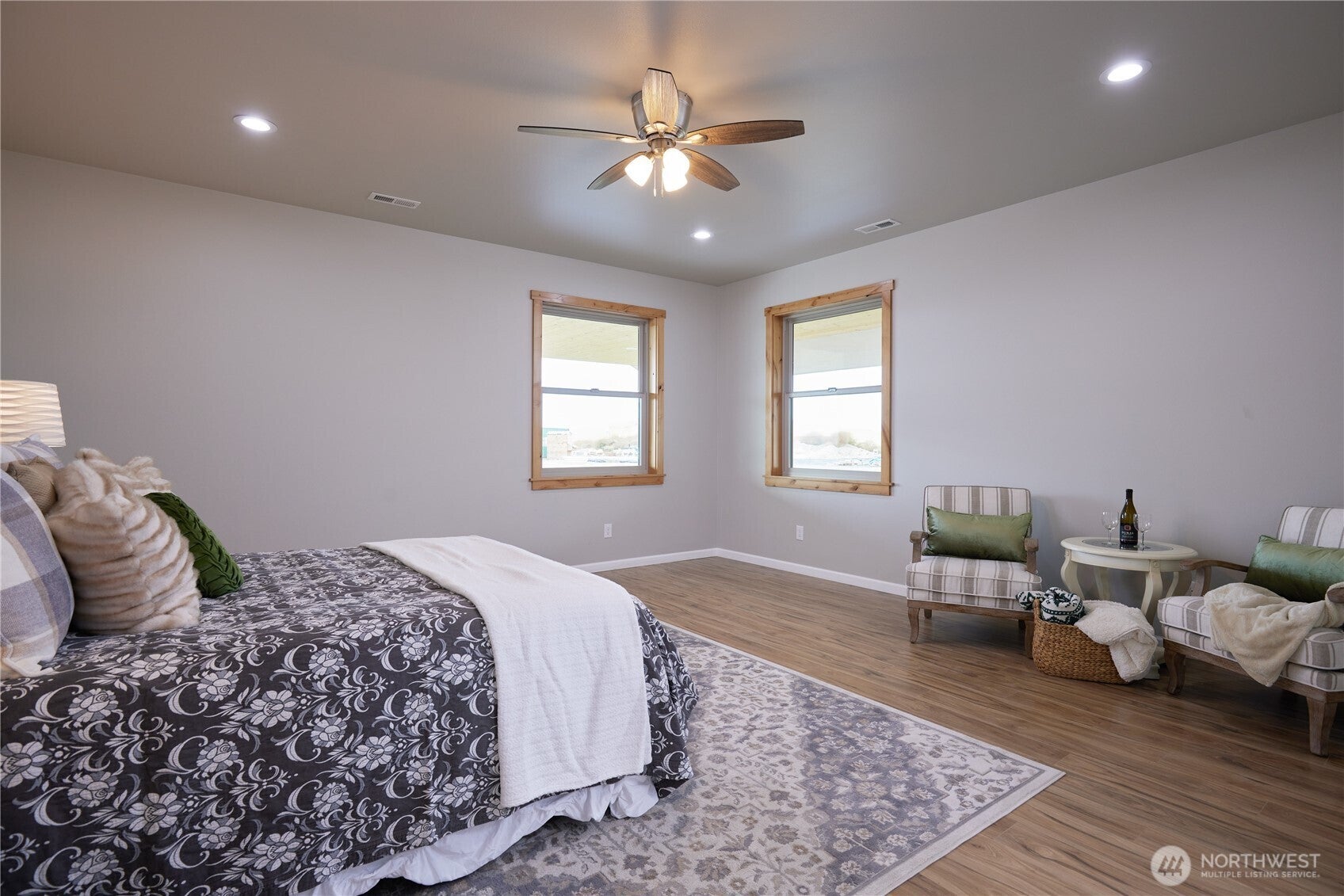 Walla Walla, Washington, 99362, United States, 5 Bedrooms Bedrooms, ,6 BathroomsBathrooms,Residential,Active,1967110