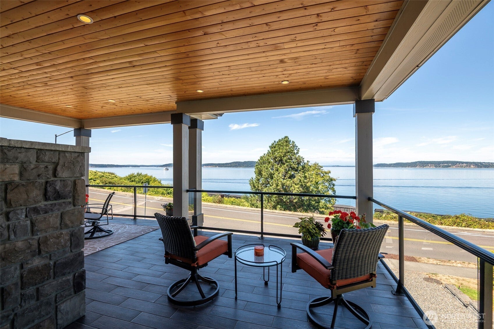 Steilacoom, Washington, 98388, United States, 2 Bedrooms Bedrooms, ,2 BathroomsBathrooms,Residential,Active,1914623