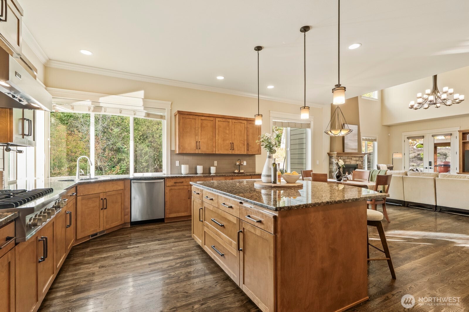 Redmond, Washington, 98053, United States, 4 Bedrooms Bedrooms, ,5 BathroomsBathrooms,Residential,Active,1967297