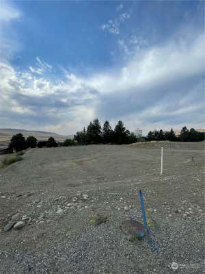 14 PARKS DR, OKANOGAN, WA 98840 - Image 1