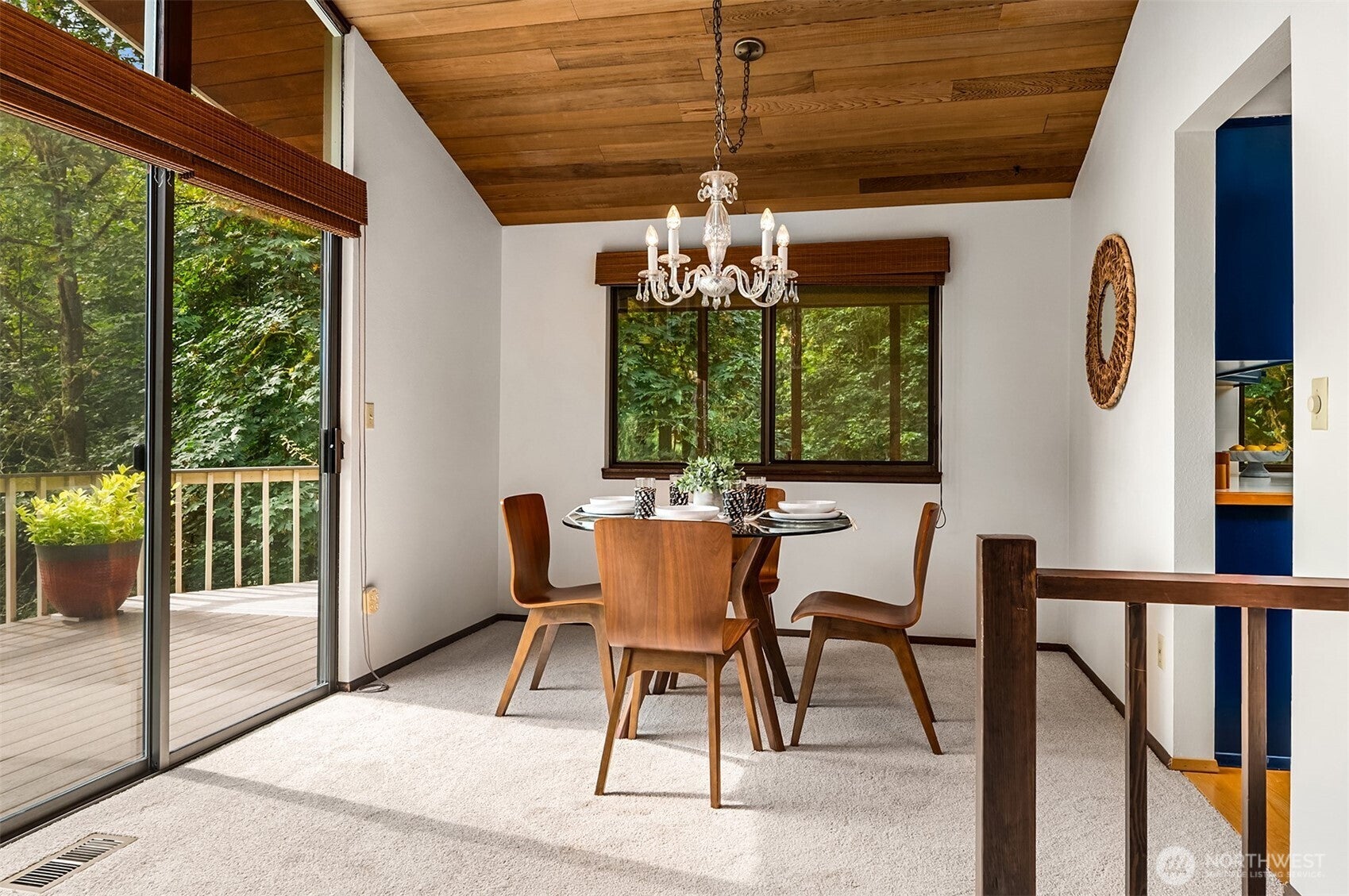 Duvall, Washington, 98019, United States, 4 Bedrooms Bedrooms, ,4 BathroomsBathrooms,Residential,Active,1943766