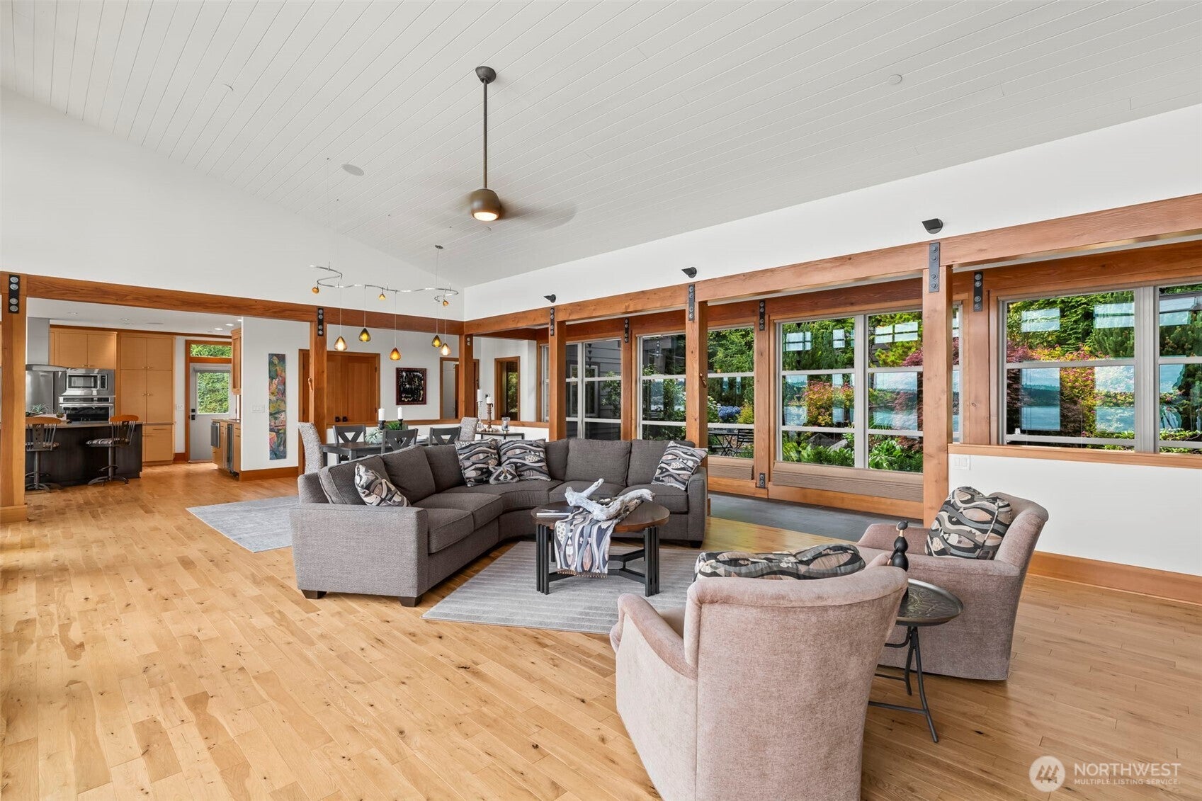 Gig Harbor, Washington, 98335, United States, 3 Bedrooms Bedrooms, ,5 BathroomsBathrooms,Residential,Active,1849190