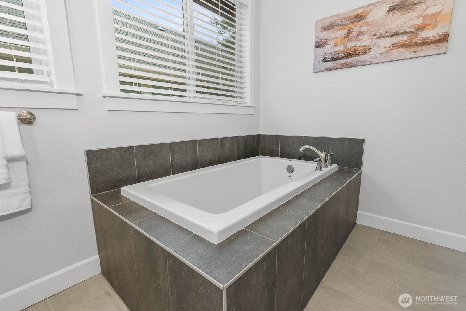 Issaquah, Washington, 98029, United States, 4 Bedrooms Bedrooms, ,3 BathroomsBathrooms,Residential,Active,2015456