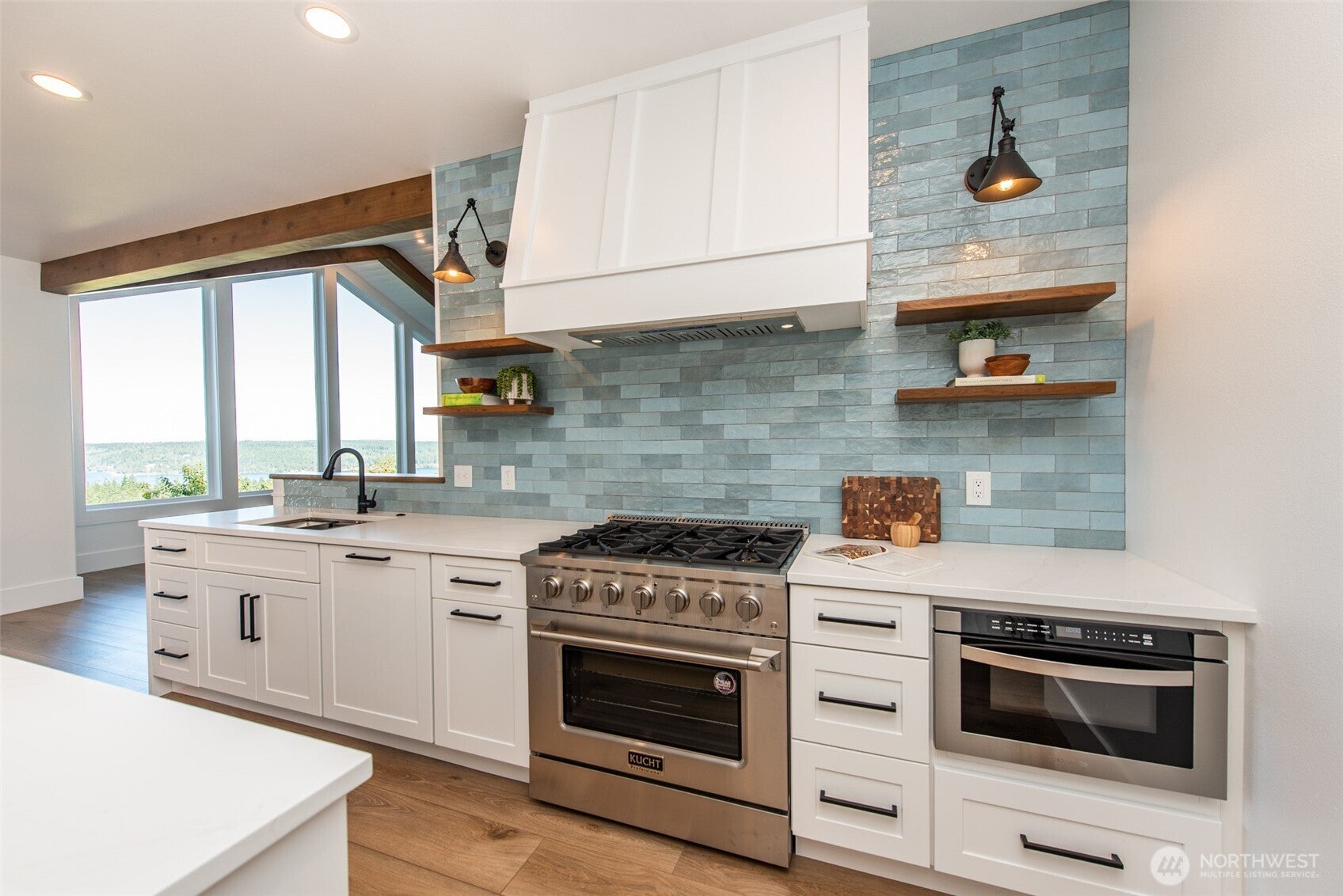 Sequim, Washington, 98382, United States, 3 Bedrooms Bedrooms, ,3 BathroomsBathrooms,Residential,Active,1960147