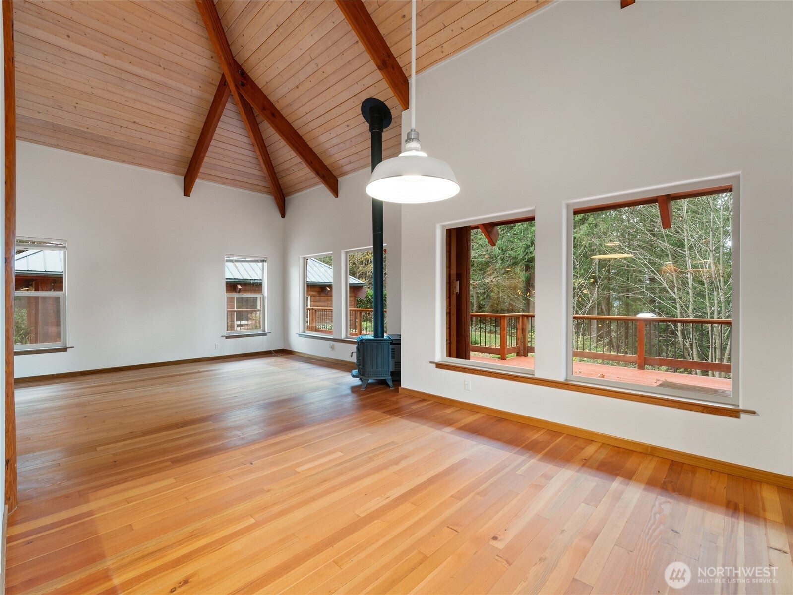 Anacortes, Washington, 98221, United States, 2 Bedrooms Bedrooms, ,3 BathroomsBathrooms,Residential,Active,1997600