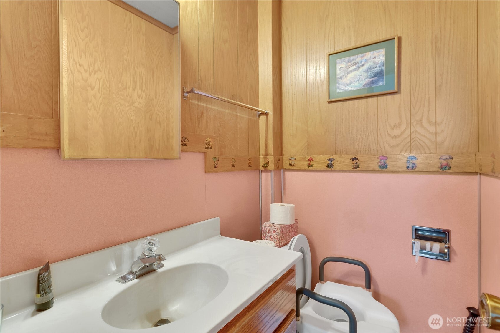 Kent, Washington, 98042, United States, 4 Bedrooms Bedrooms, ,4 BathroomsBathrooms,Residential,Active,1999176