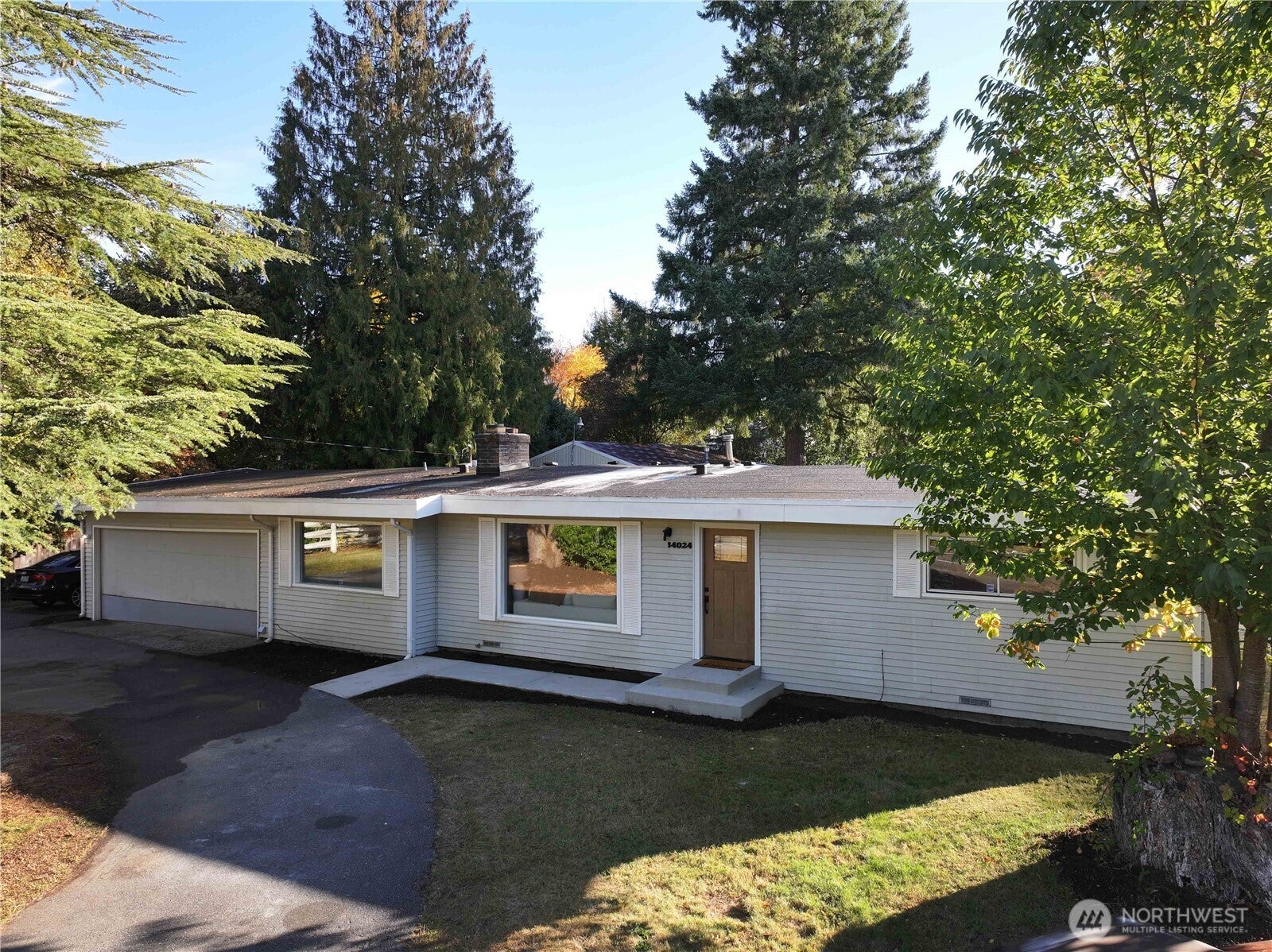 Renton, Washington, 98059, United States, 3 Bedrooms Bedrooms, ,2 BathroomsBathrooms,Residential,Active,1967101