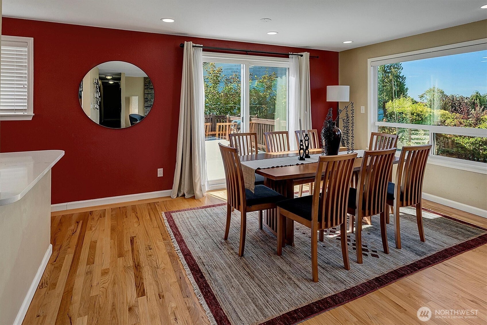 Shoreline, Washington, 98177, United States, 5 Bedrooms Bedrooms, ,3 BathroomsBathrooms,Residential,Active,1922341