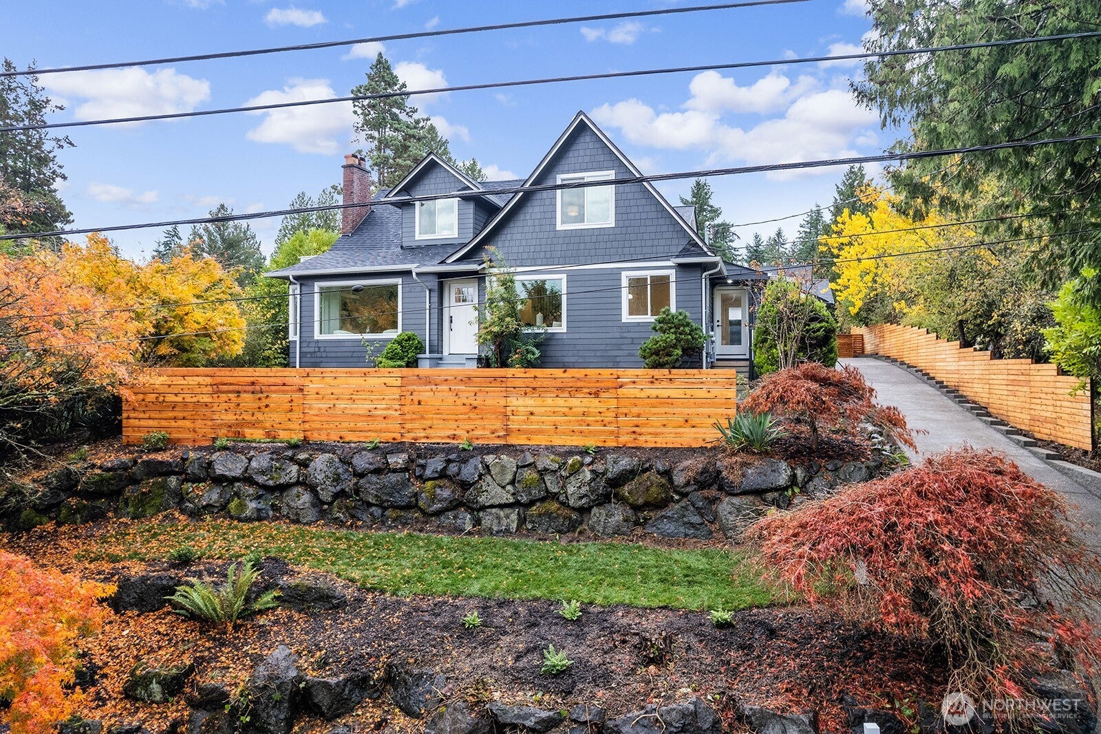 Seattle, Washington, 98125, United States, 4 Bedrooms Bedrooms, ,4 BathroomsBathrooms,Residential,Active,1988485