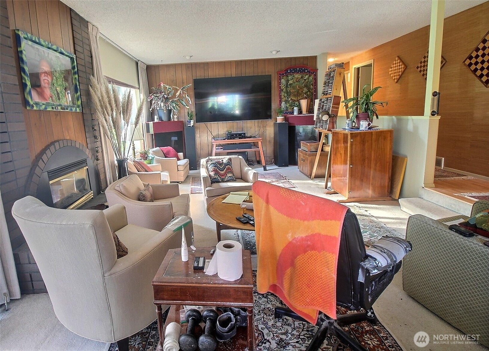 Sammamish, Washington, 98075, United States, 2 Bedrooms Bedrooms, ,2 BathroomsBathrooms,Residential,Active,1941345