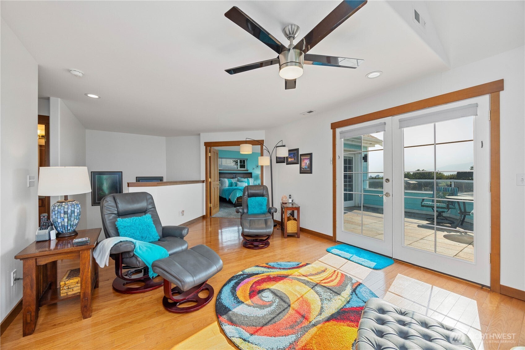 Manson, Washington, 98831, United States, 3 Bedrooms Bedrooms, ,3 BathroomsBathrooms,Residential,Active,1946323