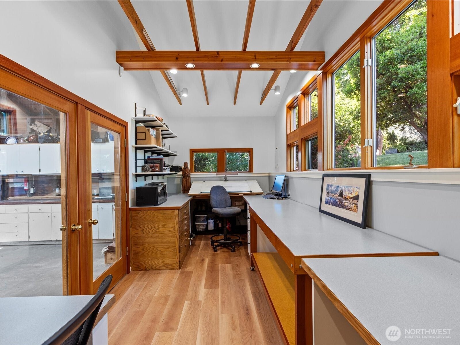 Kirkland, Washington, 98033, United States, ,3 BathroomsBathrooms,Residential,Pending,1852749