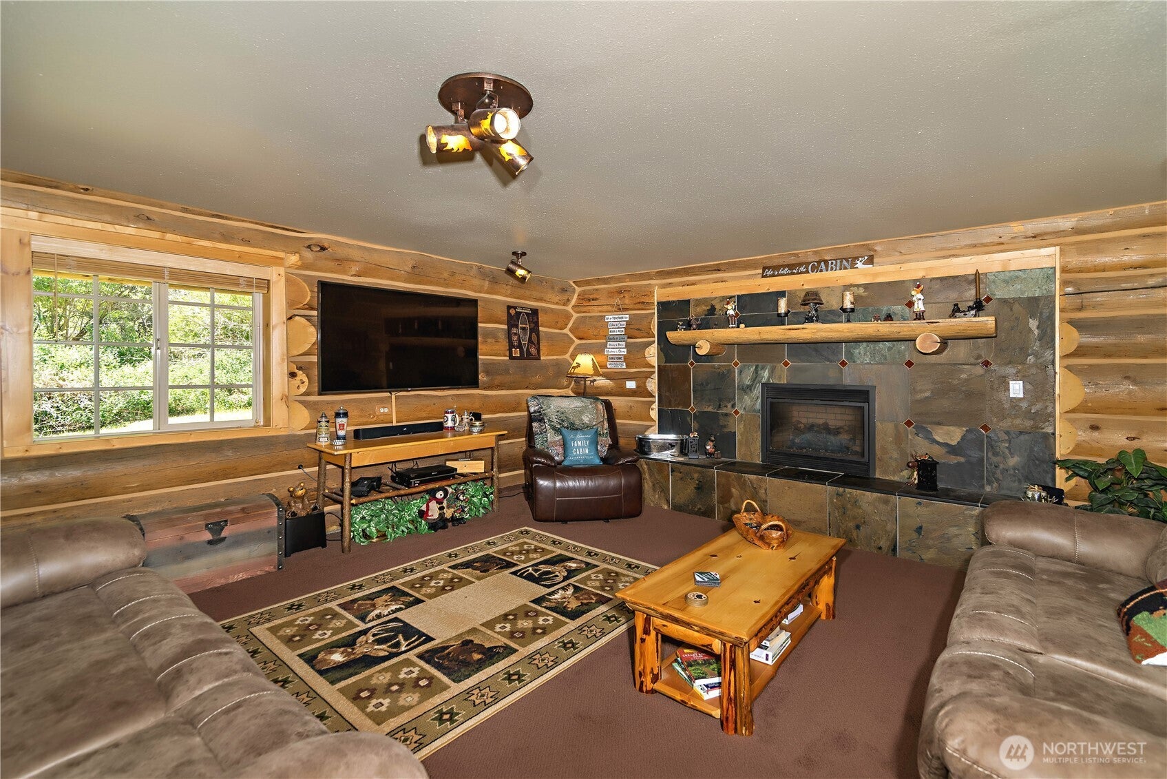 Lake Wenatchee, Washington, 98826, United States, 3 Bedrooms Bedrooms, ,2 BathroomsBathrooms,Residential,Active,1841328