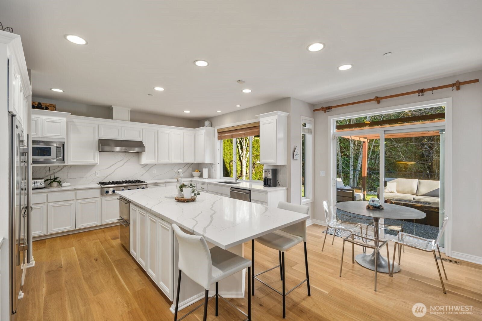 Mill Creek, Washington, 98012, United States, 4 Bedrooms Bedrooms, ,4 BathroomsBathrooms,Residential,Active,2017884