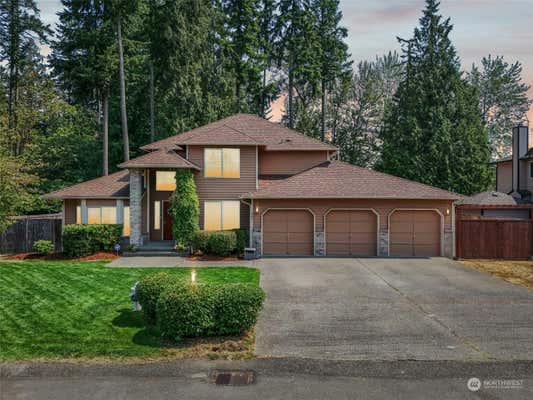 901 199TH AVE E, LAKE TAPPS, WA 98391, photo 2 of 40