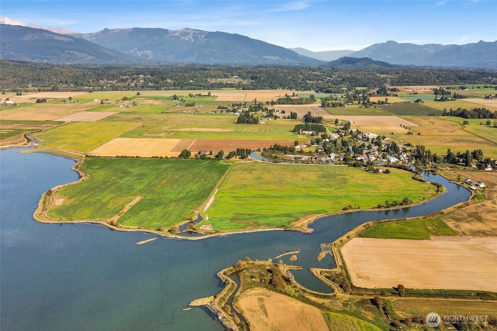 Bow, Washington, 98232, United States, 2 Bedrooms Bedrooms, ,1 BathroomBathrooms,Residential,Active,1951790