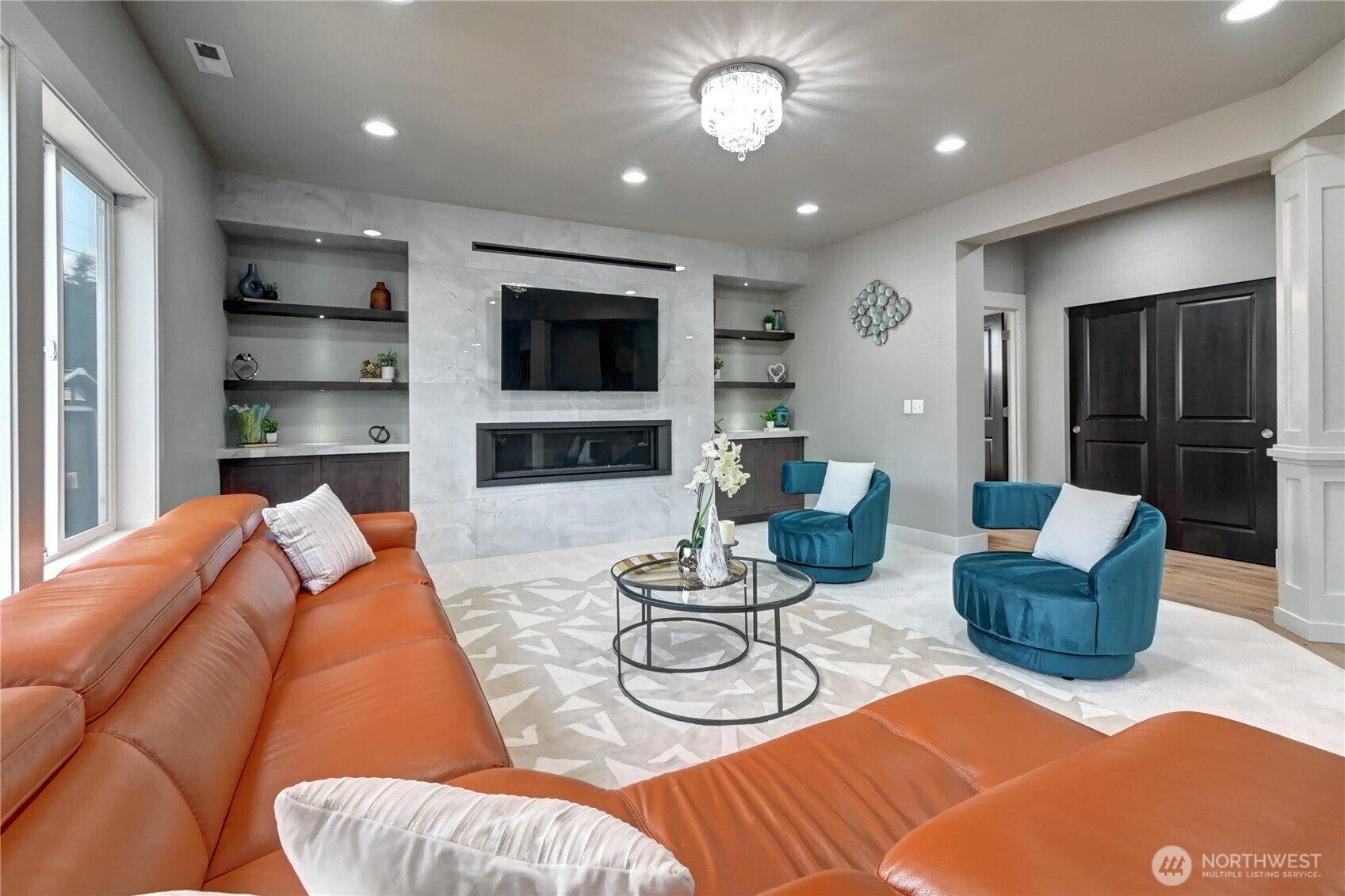 Bothell, Washington, 98012, United States, 4 Bedrooms Bedrooms, ,3 BathroomsBathrooms,Residential,Active,1905359