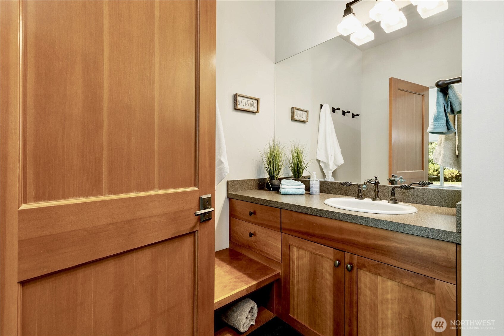 Carnation, Washington, 98014, United States, 3 Bedrooms Bedrooms, ,4 BathroomsBathrooms,Residential,Active,1945355