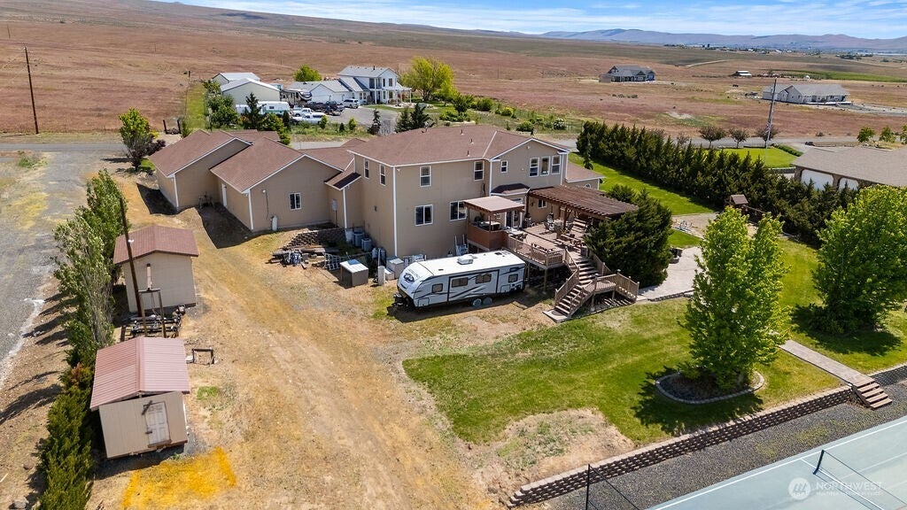 Yakima, Washington, 98901, United States, 4 Bedrooms Bedrooms, ,3 BathroomsBathrooms,Residential,Active,1820832