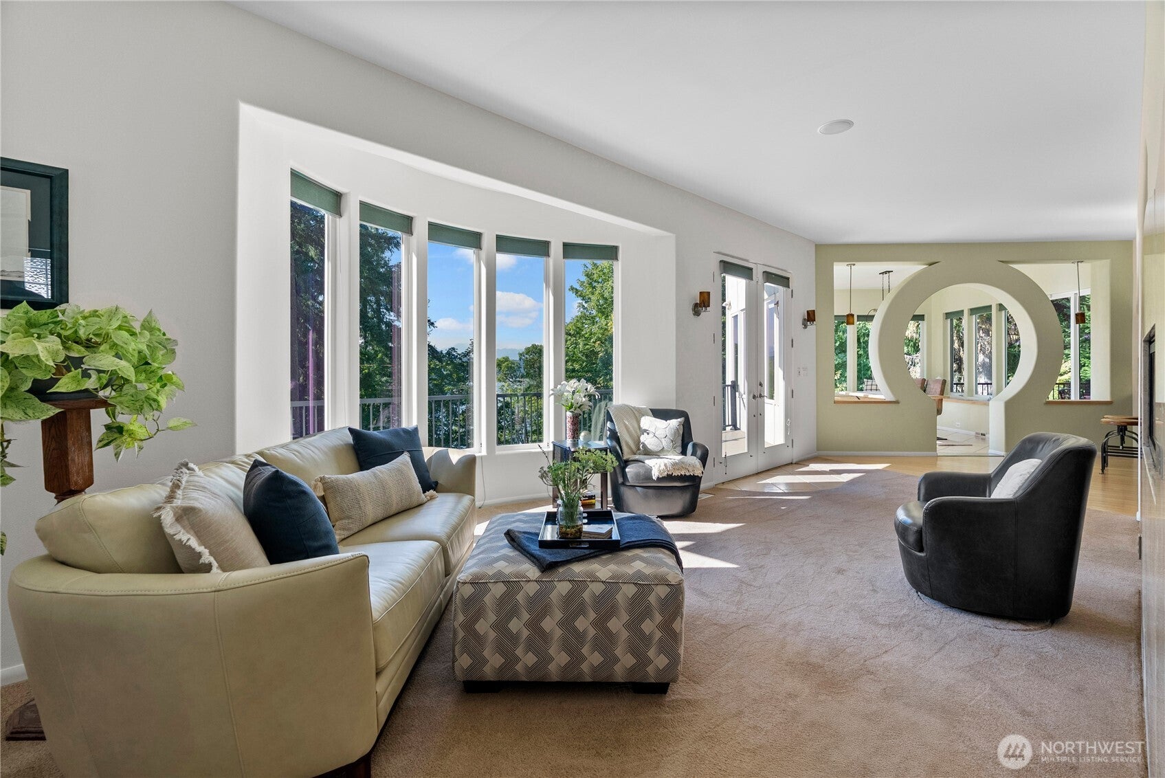 Bremerton, Washington, 98310, United States, 4 Bedrooms Bedrooms, ,4 BathroomsBathrooms,Residential,Active,1894177