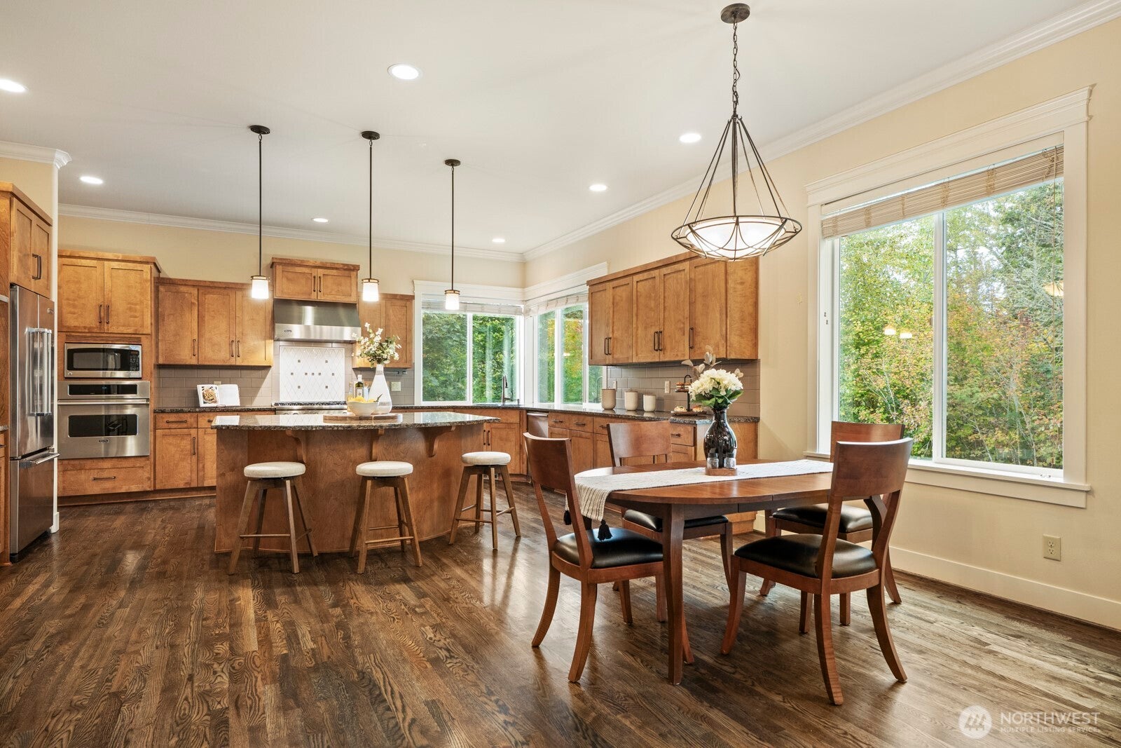 Redmond, Washington, 98053, United States, 4 Bedrooms Bedrooms, ,5 BathroomsBathrooms,Residential,Active,1967297