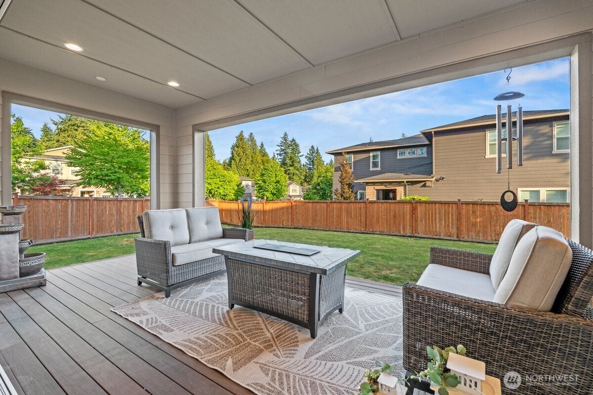 Bothell, Washington, 98021, United States, 4 Bedrooms Bedrooms, ,5 BathroomsBathrooms,Residential,Active,1860296