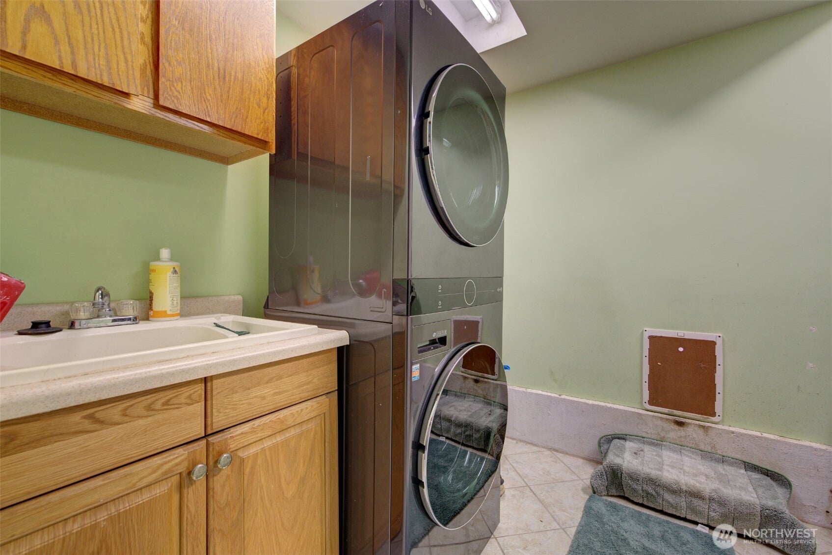 Arlington, Washington, 98223, United States, 4 Bedrooms Bedrooms, ,4 BathroomsBathrooms,Residential,Active,1756387