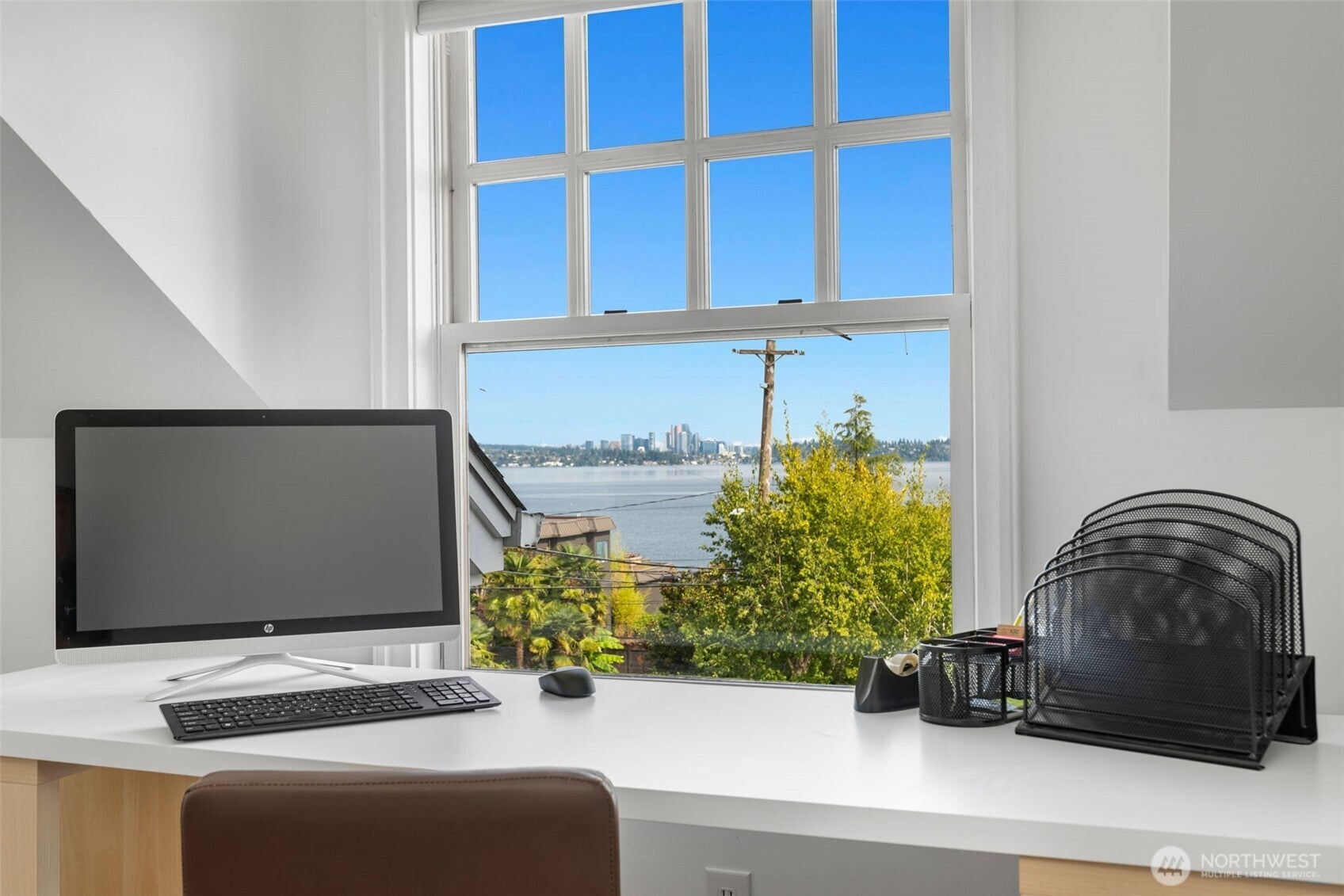 Seattle, Washington, 98144, United States, 5 Bedrooms Bedrooms, ,4 BathroomsBathrooms,Residential,Active,1988732