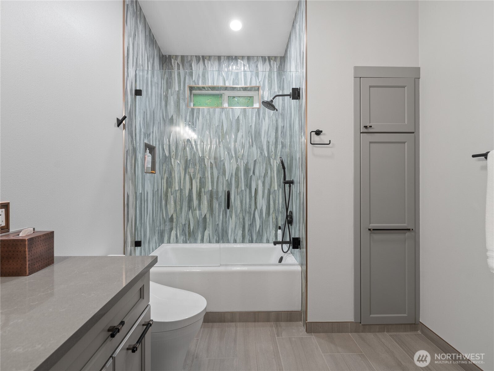 Camano Island, Washington, 98282, United States, 3 Bedrooms Bedrooms, ,4 BathroomsBathrooms,Residential,Active,2008699