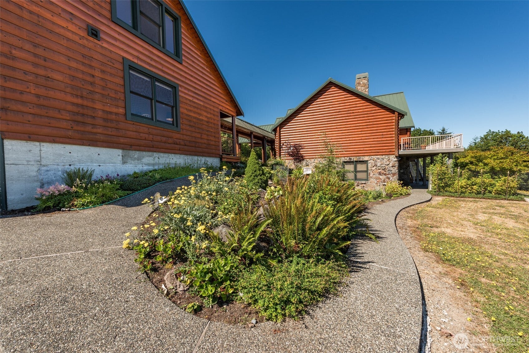 Port Angeles, Washington, 98362, United States, ,4 BathroomsBathrooms,Residential,Active,1726775