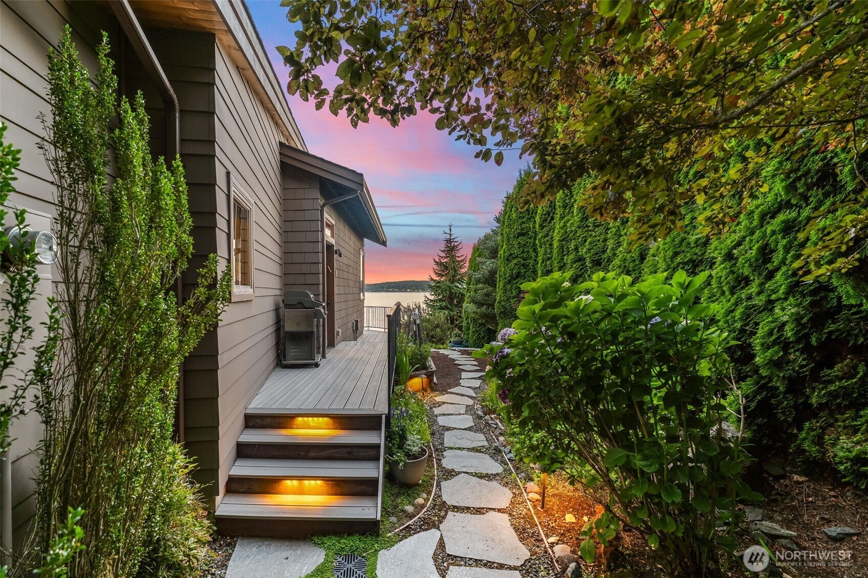 Gig Harbor, Washington, 98335, United States, 3 Bedrooms Bedrooms, ,5 BathroomsBathrooms,Residential,Active,1990030