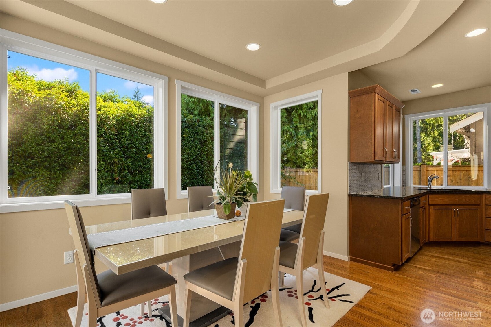 Bothell, Washington, 98021, United States, 4 Bedrooms Bedrooms, ,3 BathroomsBathrooms,Residential,Active,1922335