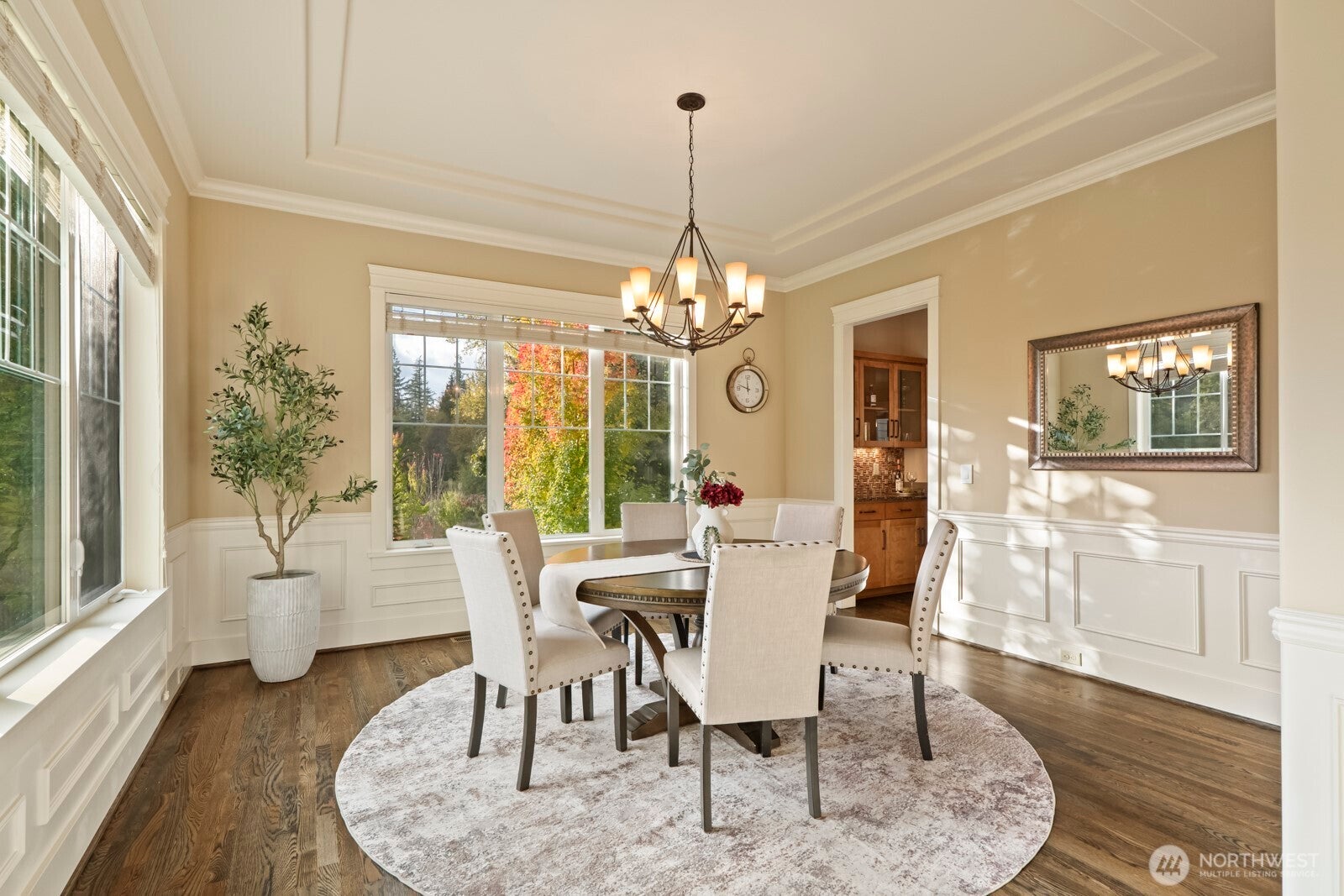 Redmond, Washington, 98053, United States, 4 Bedrooms Bedrooms, ,5 BathroomsBathrooms,Residential,Active,1967297