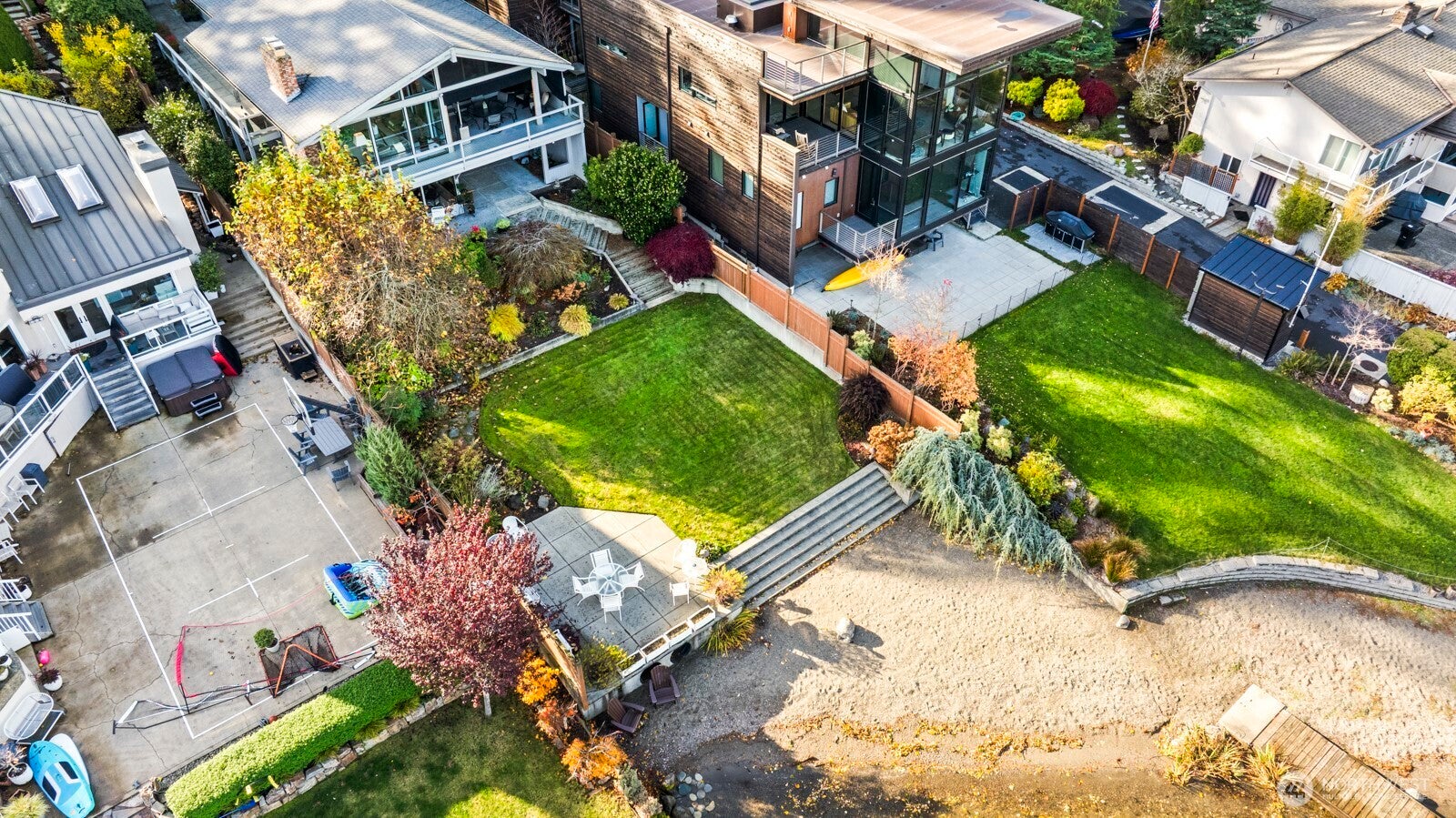 Redmond, Washington, 98052, United States, 4 Bedrooms Bedrooms, ,4 BathroomsBathrooms,Residential,Active,1989771