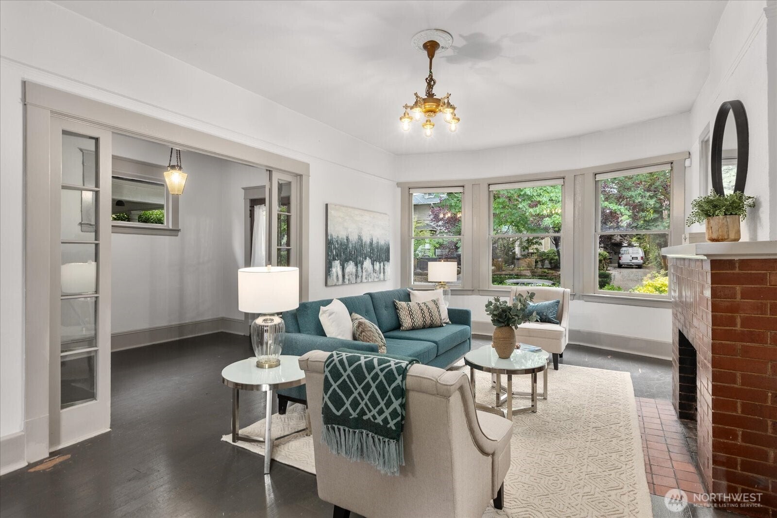 Seattle, Washington, 98102, United States, 4 Bedrooms Bedrooms, ,2 BathroomsBathrooms,Residential,Active,1905356
