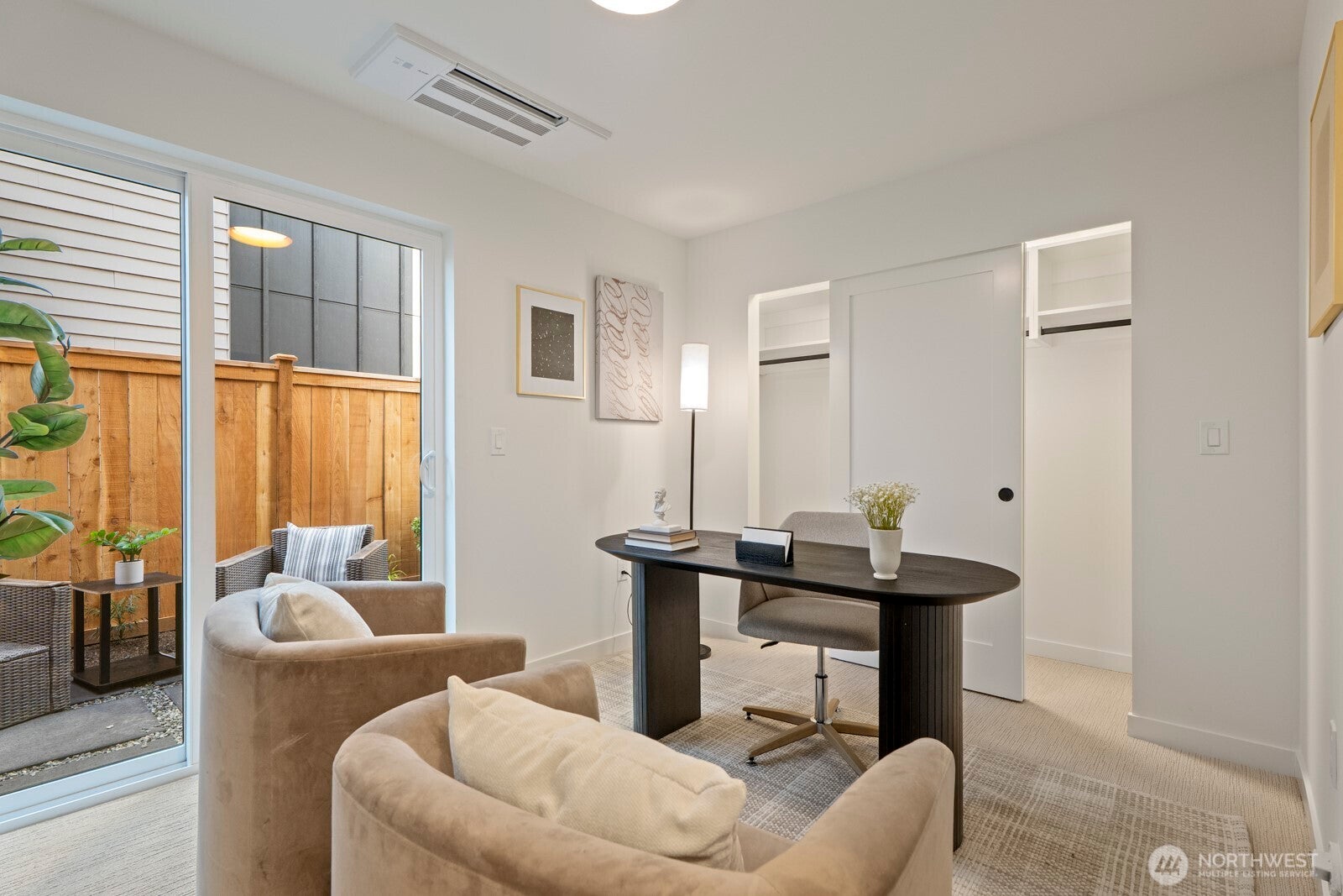 Seattle, Washington, 98116, United States, 3 Bedrooms Bedrooms, ,3 BathroomsBathrooms,Residential,Active,1942352